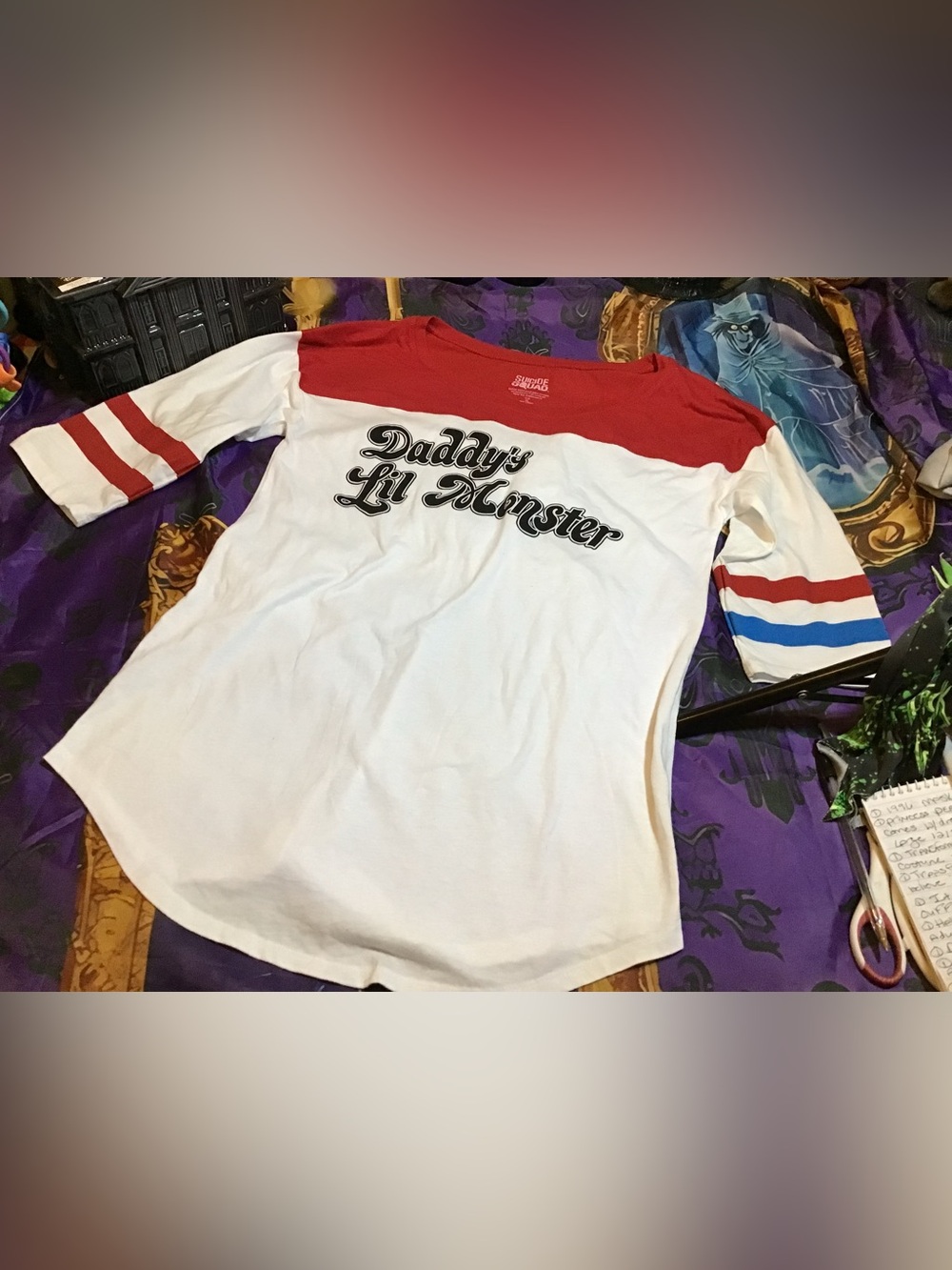 Suicide squad Harley Quinn tee “daddy’s lil monster” adult size XL